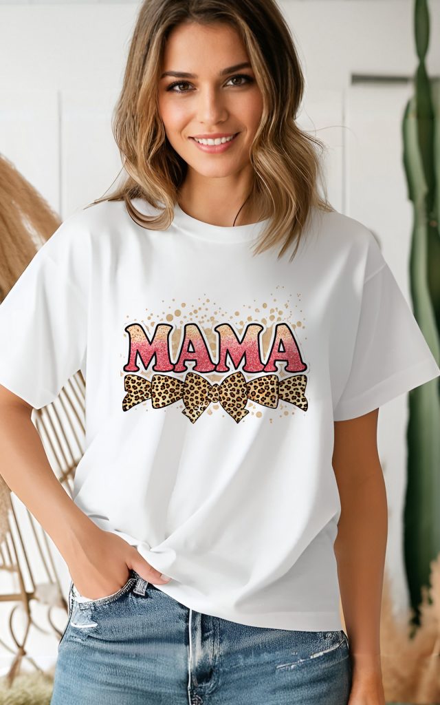 Stylish MAMA t-shirt with pink glitter and leopard print.